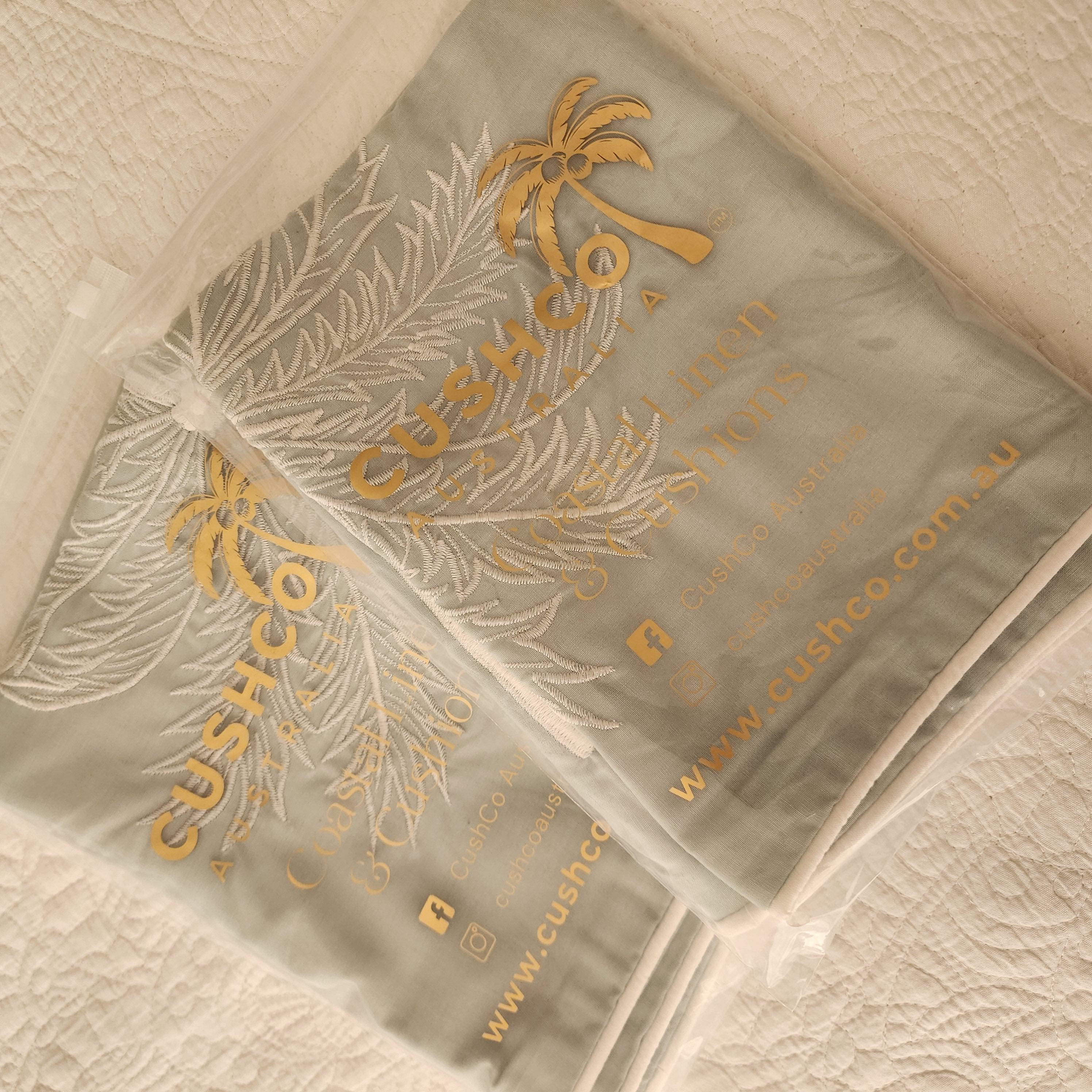 Pistachio Palms Pillowcase Set