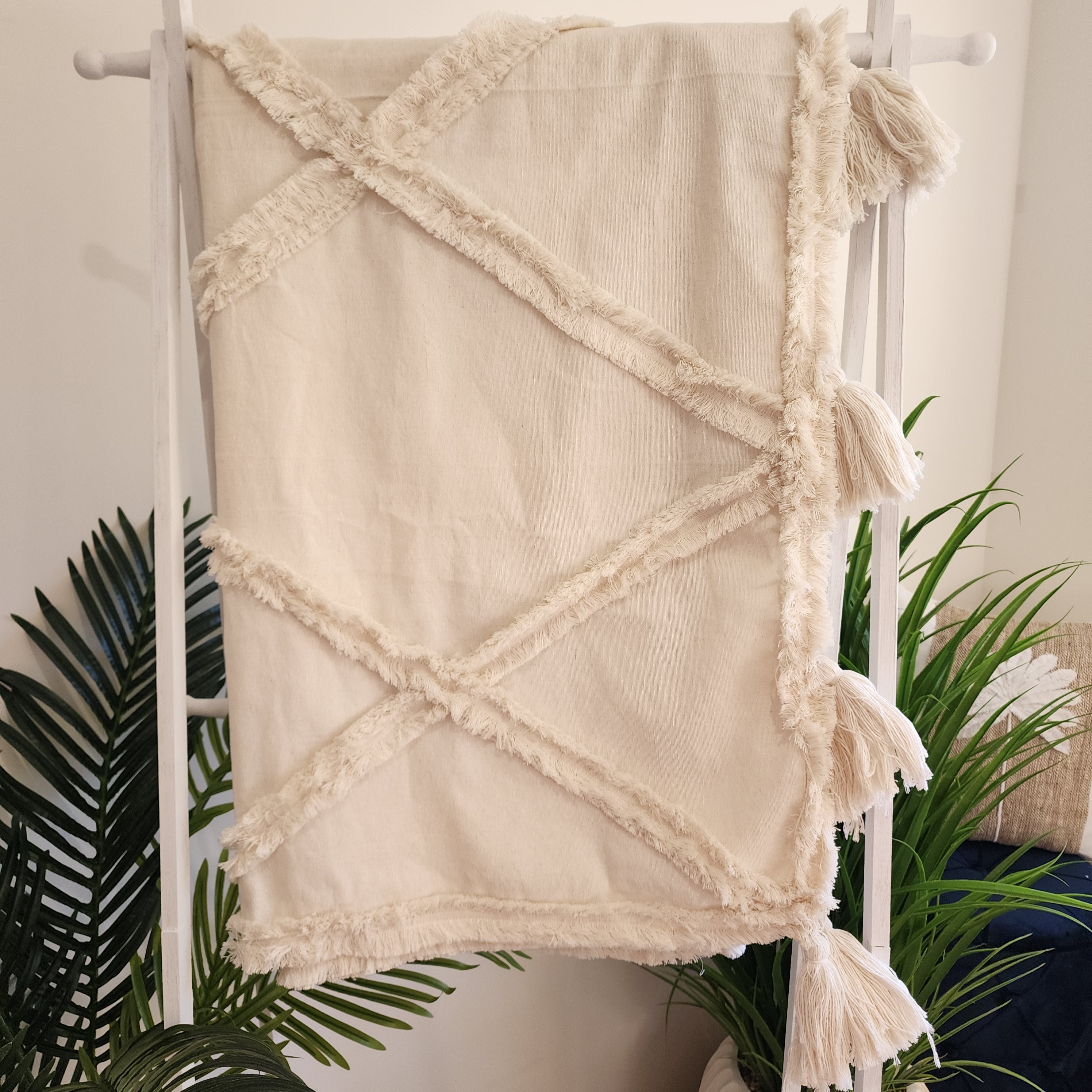 Alira Coastal Luxe Throw