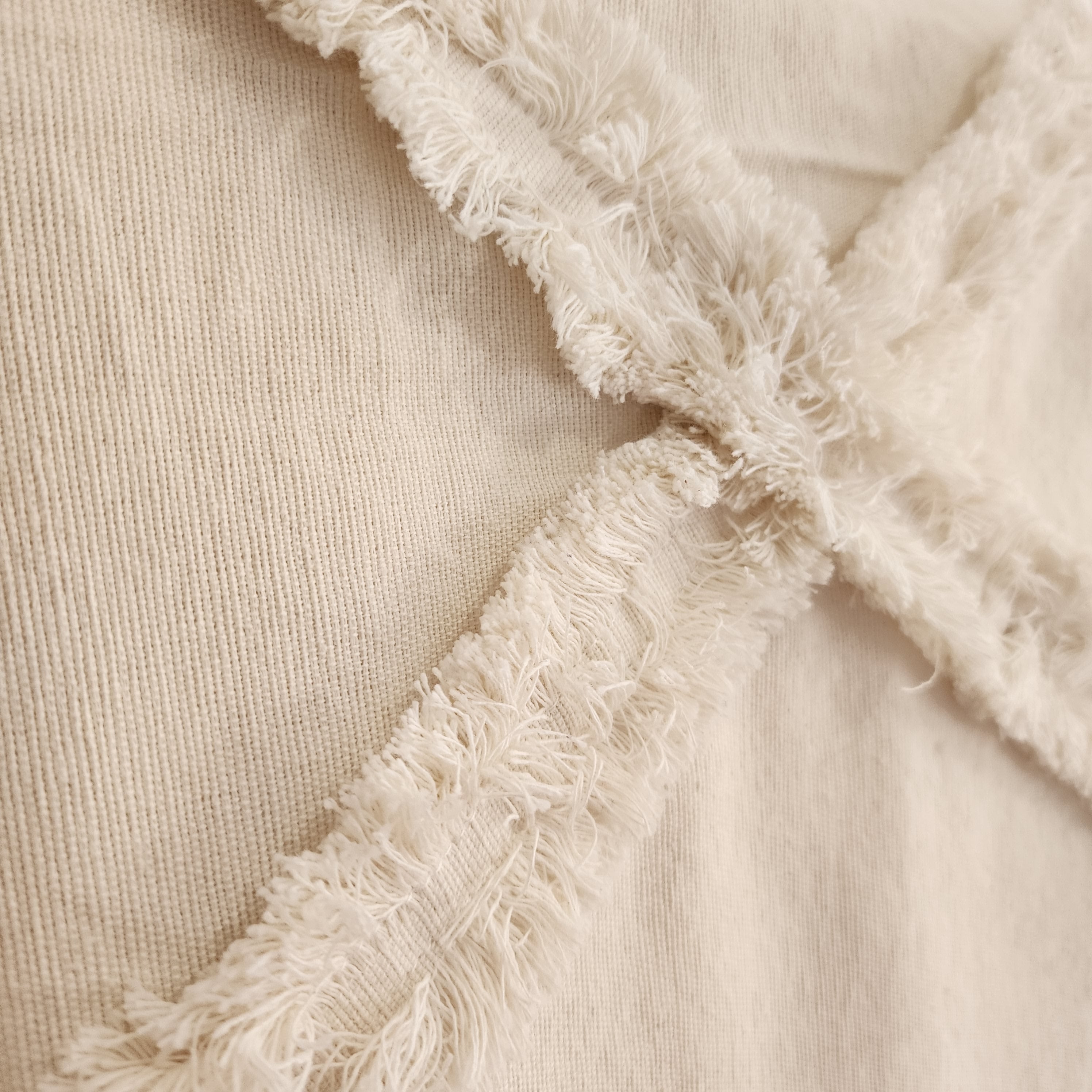 Alira Coastal Luxe Throw