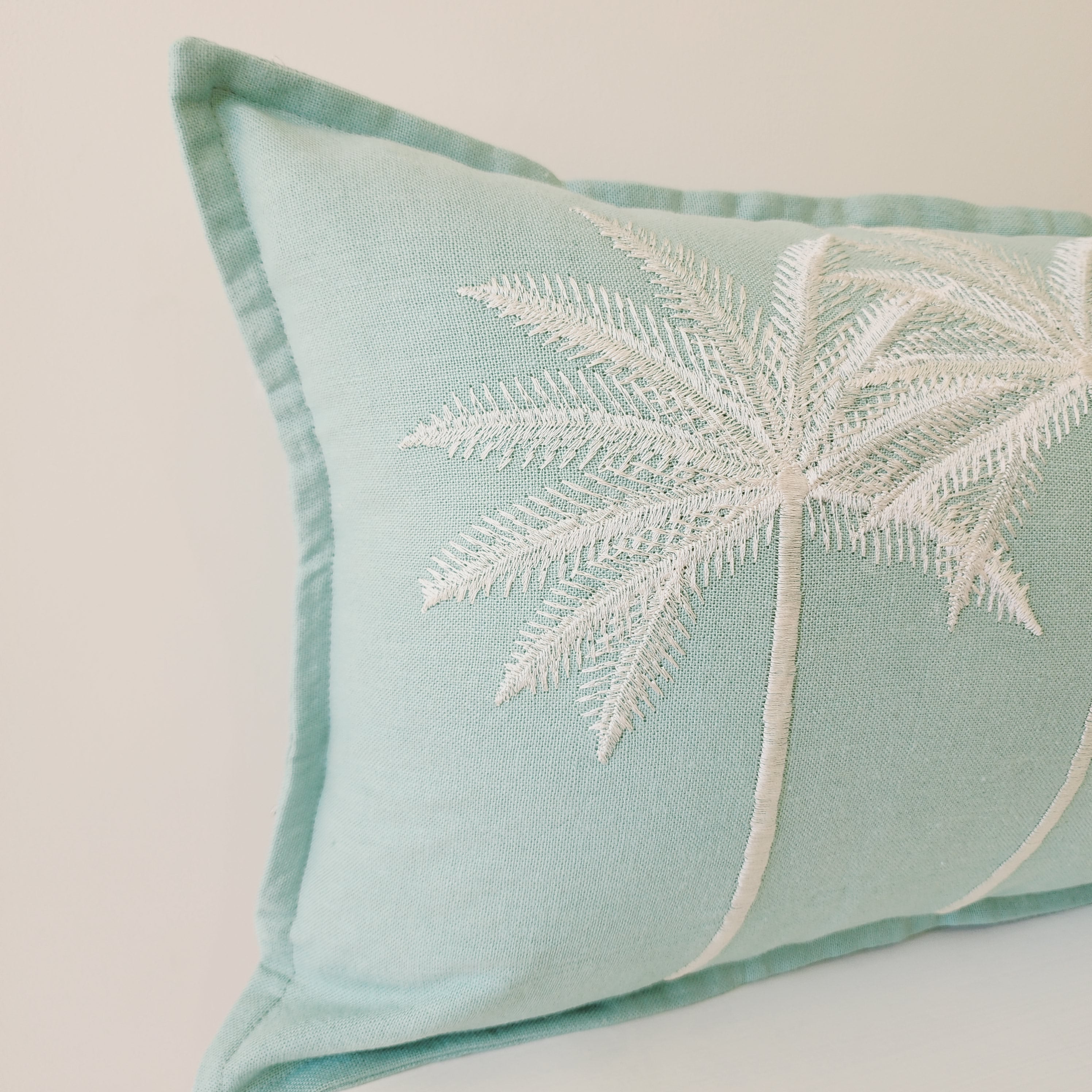 Caribbean Palms Cushion Cover | 30x50cm