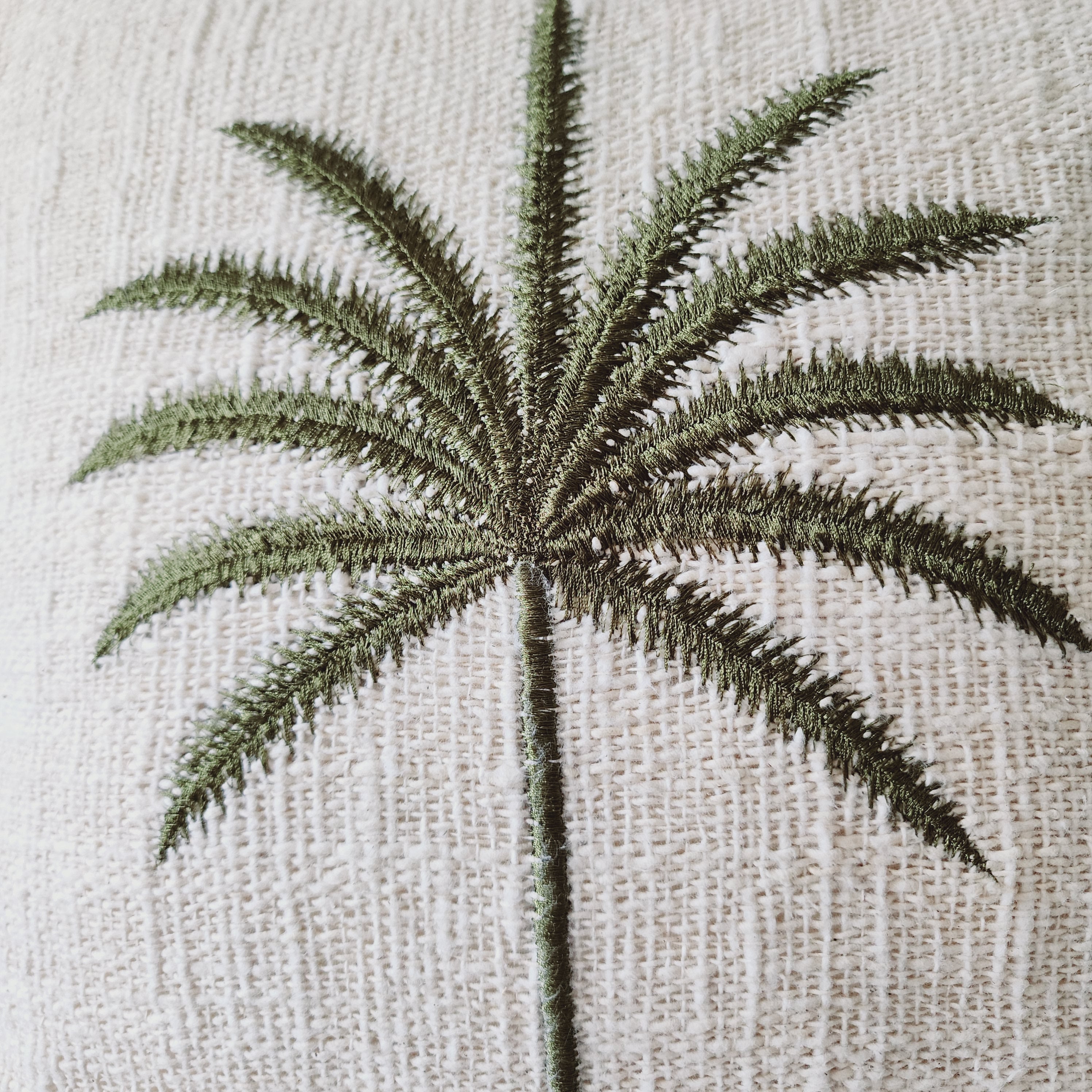 Bungalow Emerald Palm Cushion Cover | 50x50cm