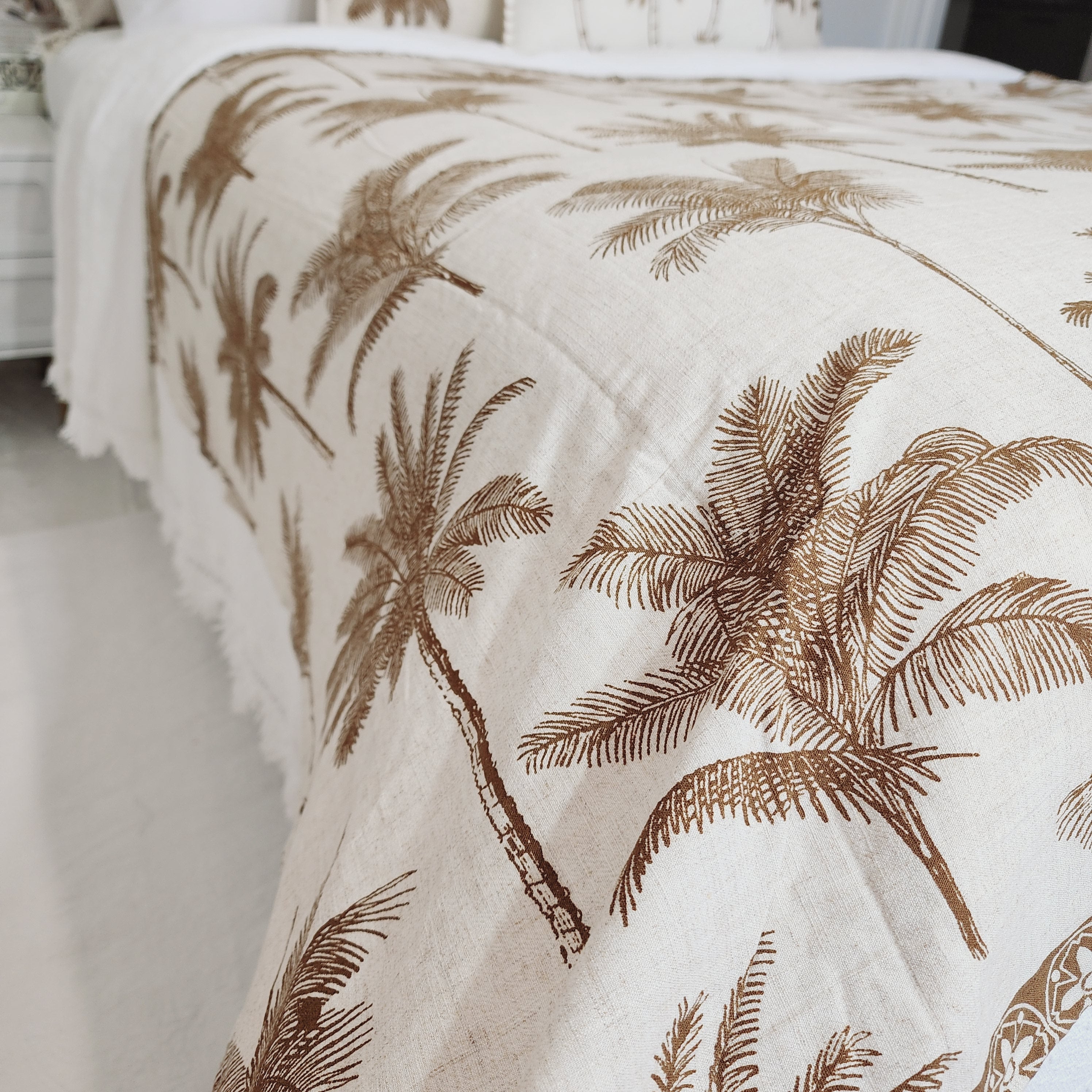 Palm Haven Cotton Throw | 2.2m