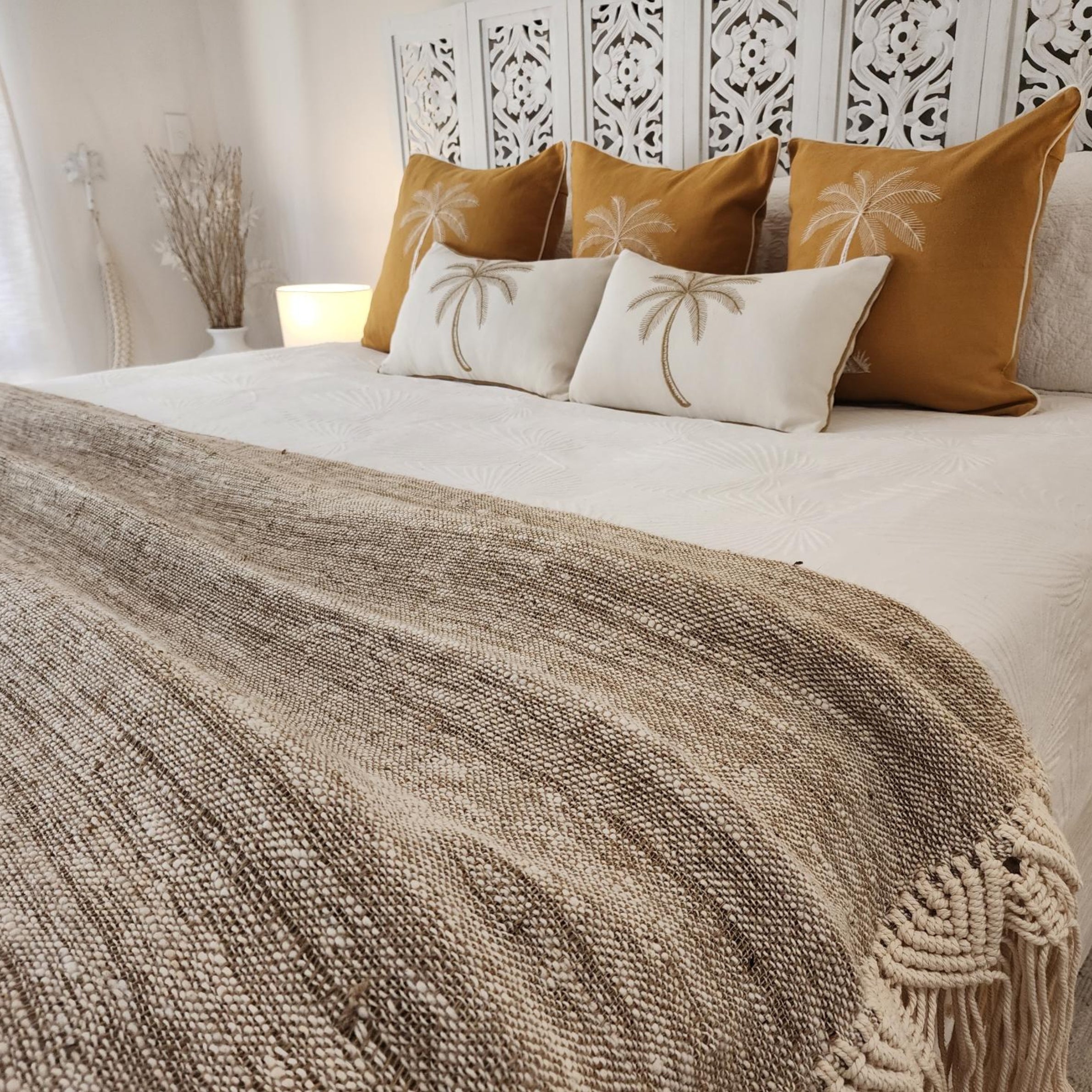 Coastal Escape Macrame Throw | Super King