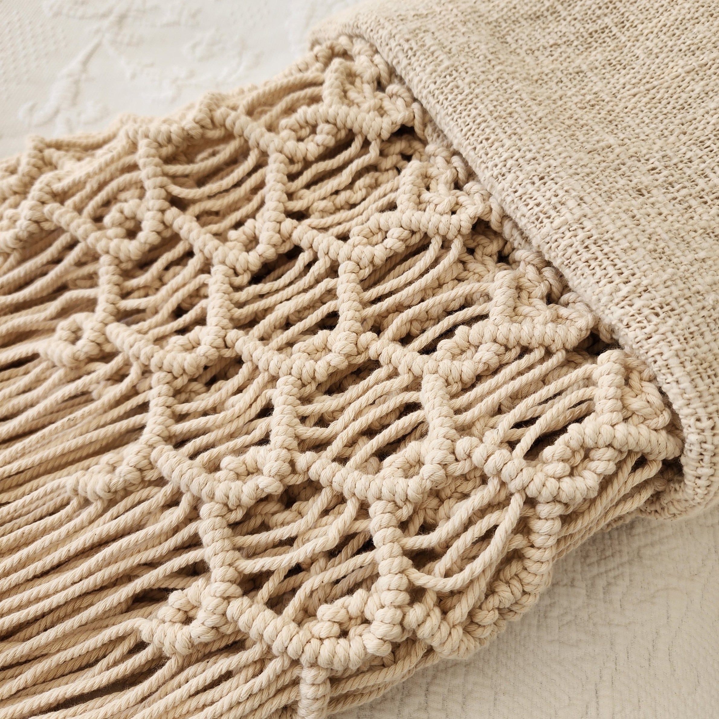 Casa Coastal Throw | Cotton | Macrame