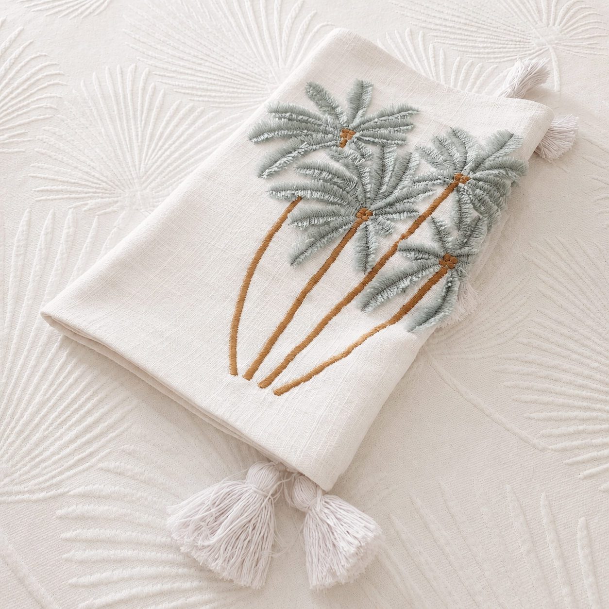 Blue Haze Palms Bed Runner